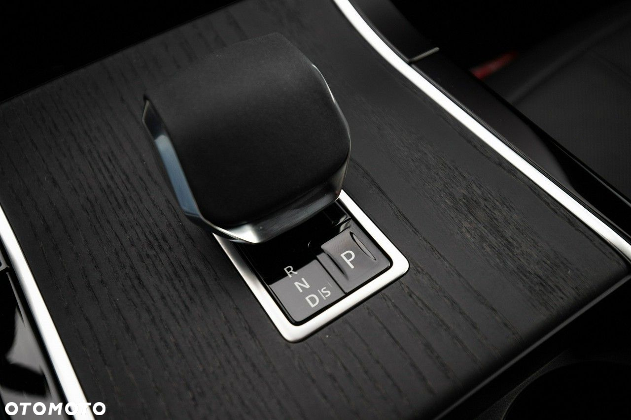 Land Rover Range Rover Evoque - 17