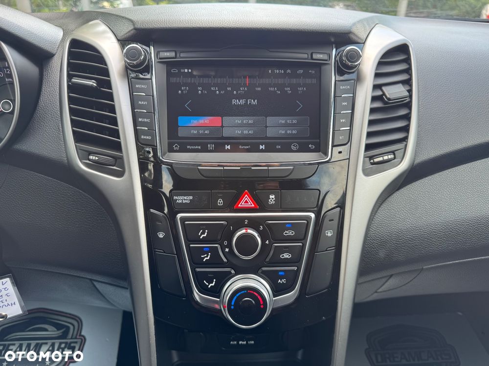 Hyundai i30 - 24