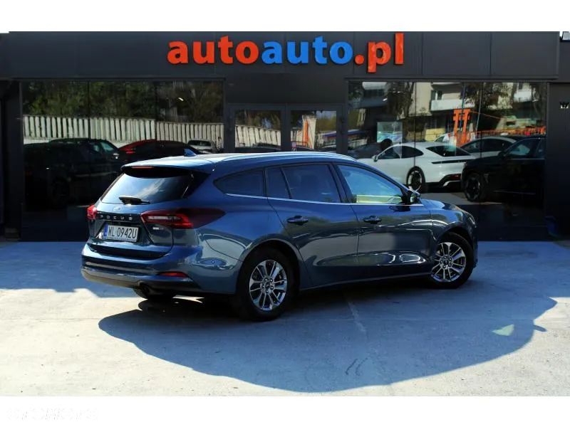 Ford Focus 1.0 EcoBoost Titanium - 6