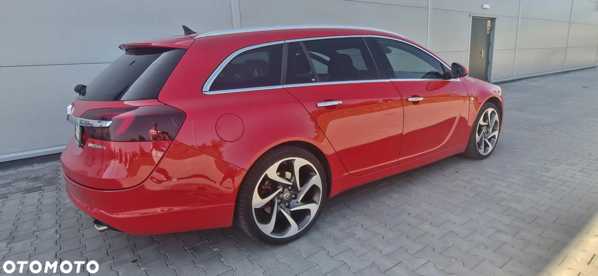 Opel Insignia 2.0 Turbo Sports Tourer 4x4 Automatik - 3