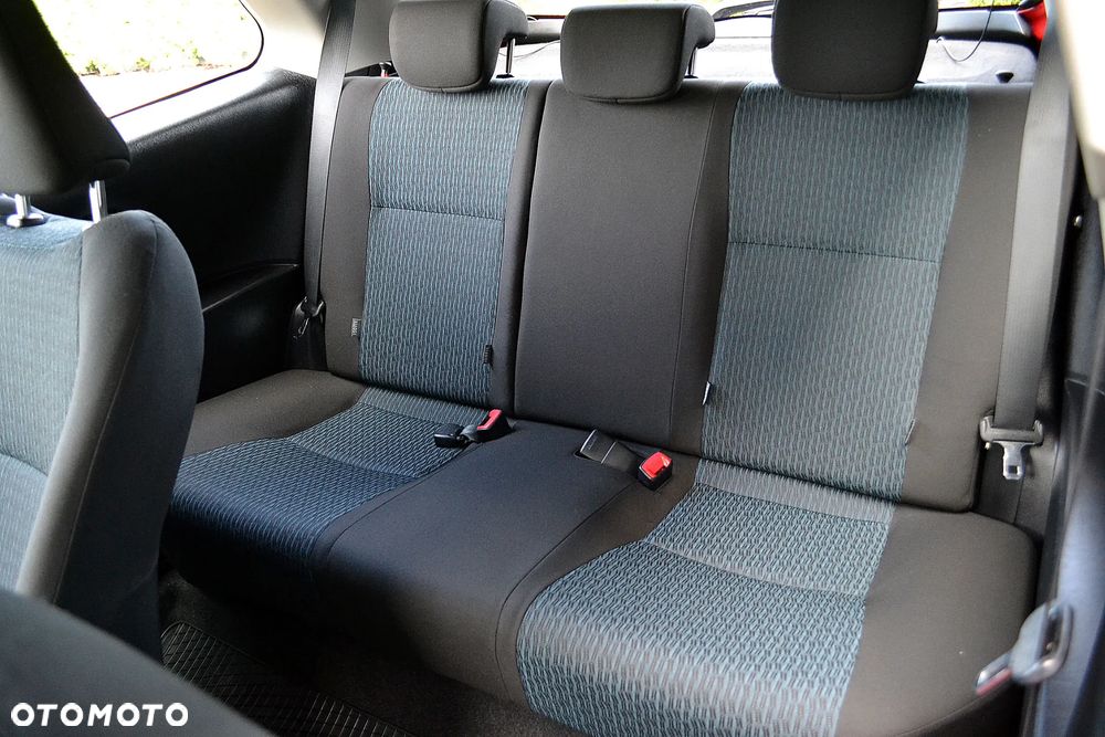 Toyota Yaris 1.0 Life - 11