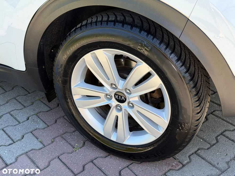 Kia Sportage 1.6 GDI 2WD DREAM-TEAM EDITION - 13