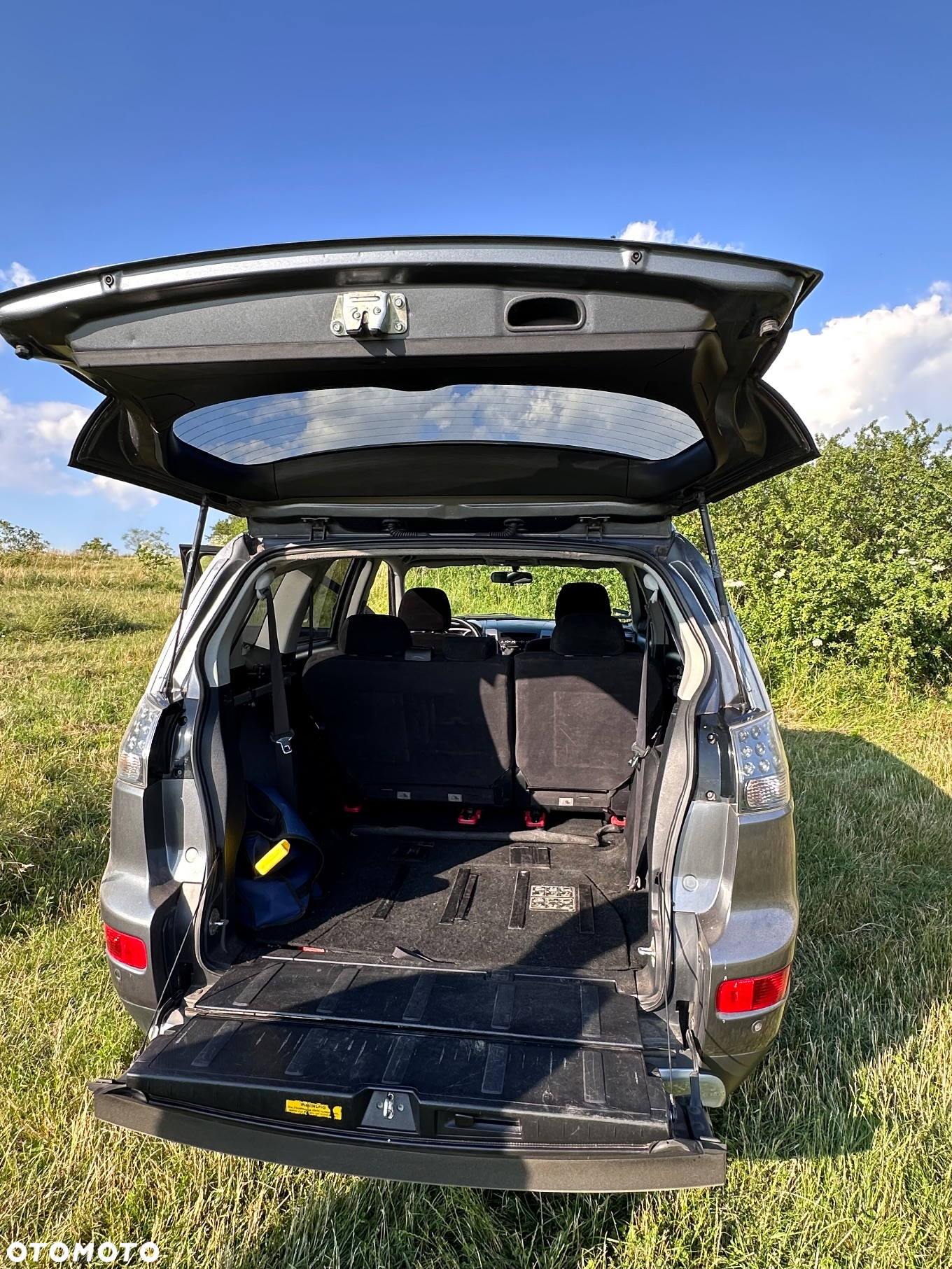 Mitsubishi Outlander 2.0 DI-D 4WD Instyle - 12