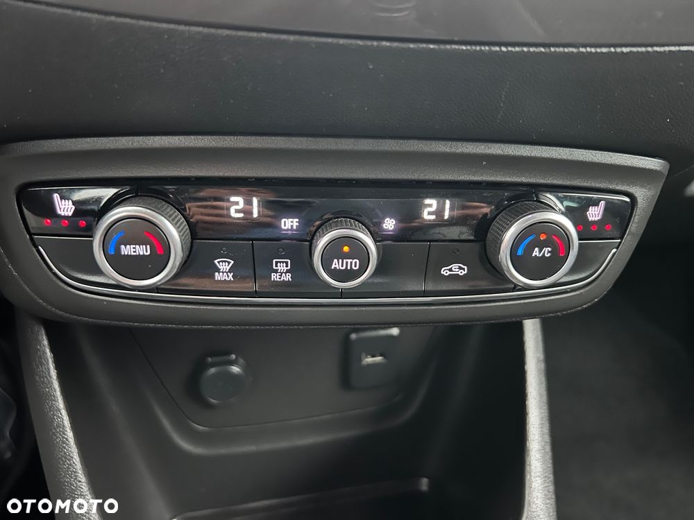 Opel Crossland X - 15