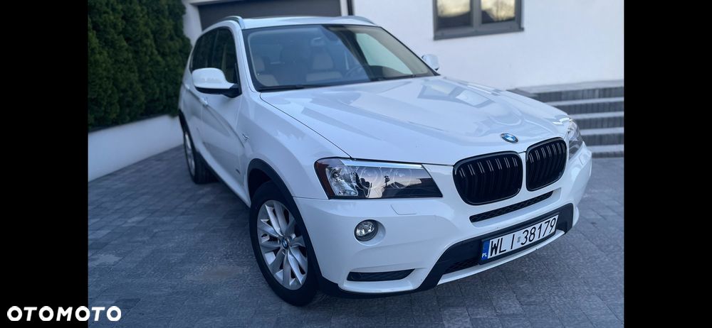 BMW X3 28i xDrive - 1