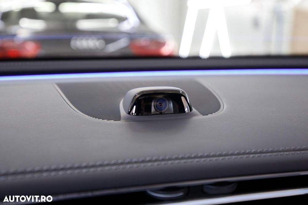 Mercedes-Benz E 200 9G-TRONIC - 31