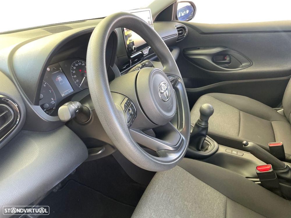 Toyota Yaris - 19