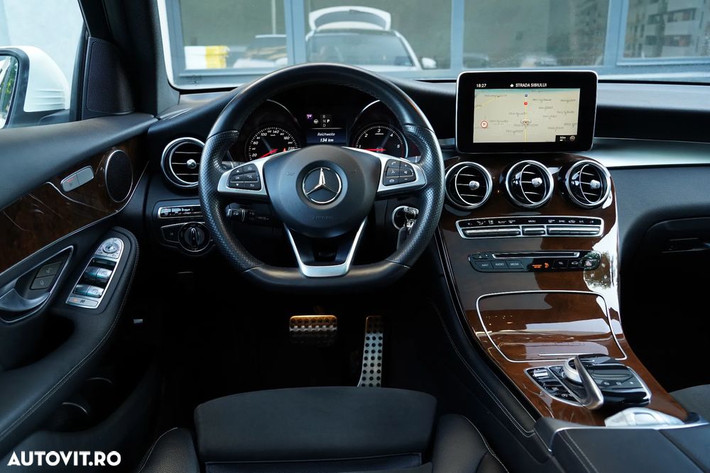 Mercedes-Benz GLC 220 d 4Matic 9G-TRONIC AMG Line - 15