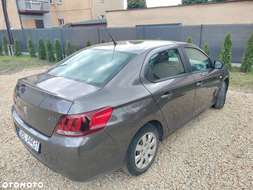 Peugeot 301 1.6 VTi Active - 3