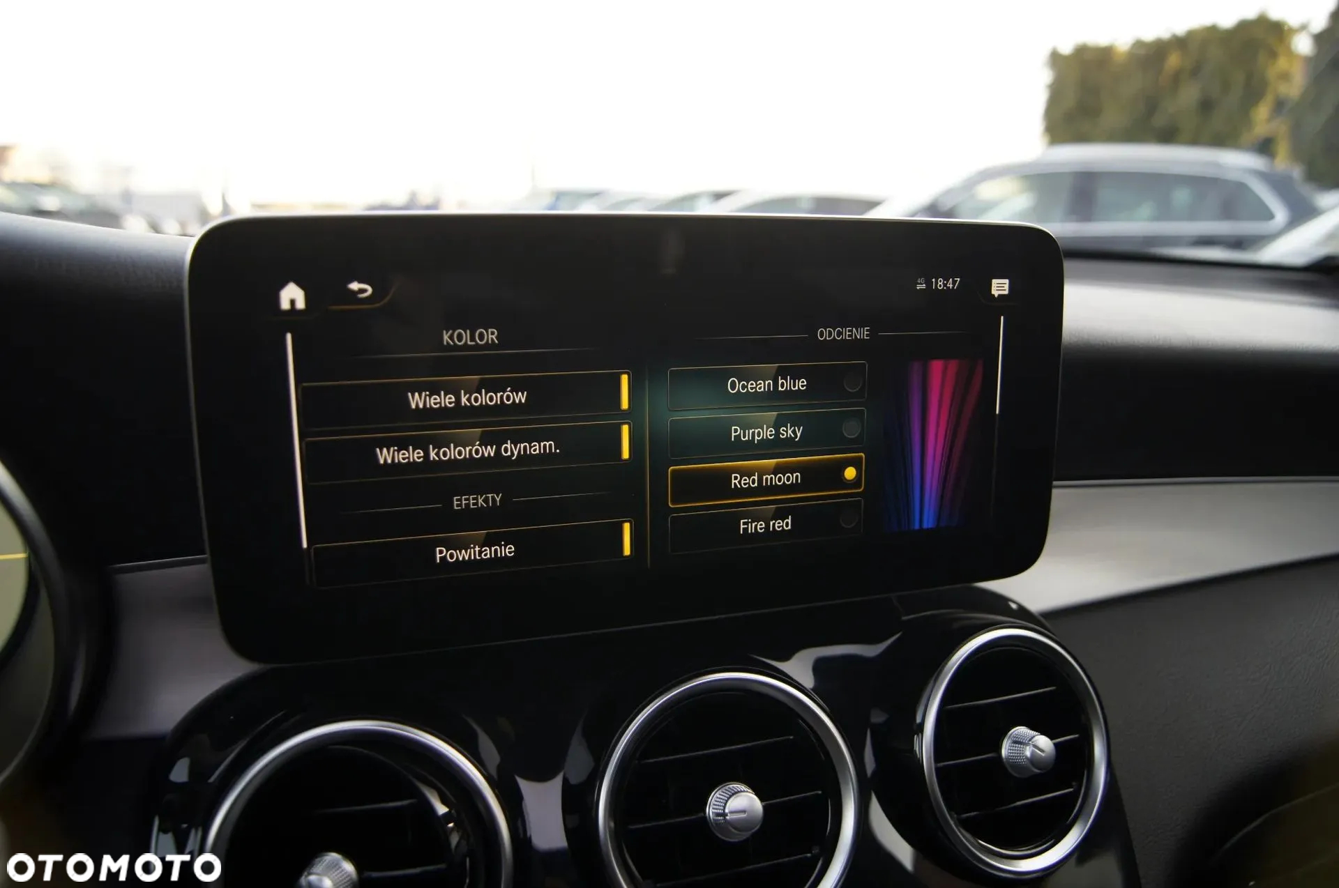Mercedes-Benz GLC 300 e 4Matic 9G-TRONIC AMG Line Plus - 26