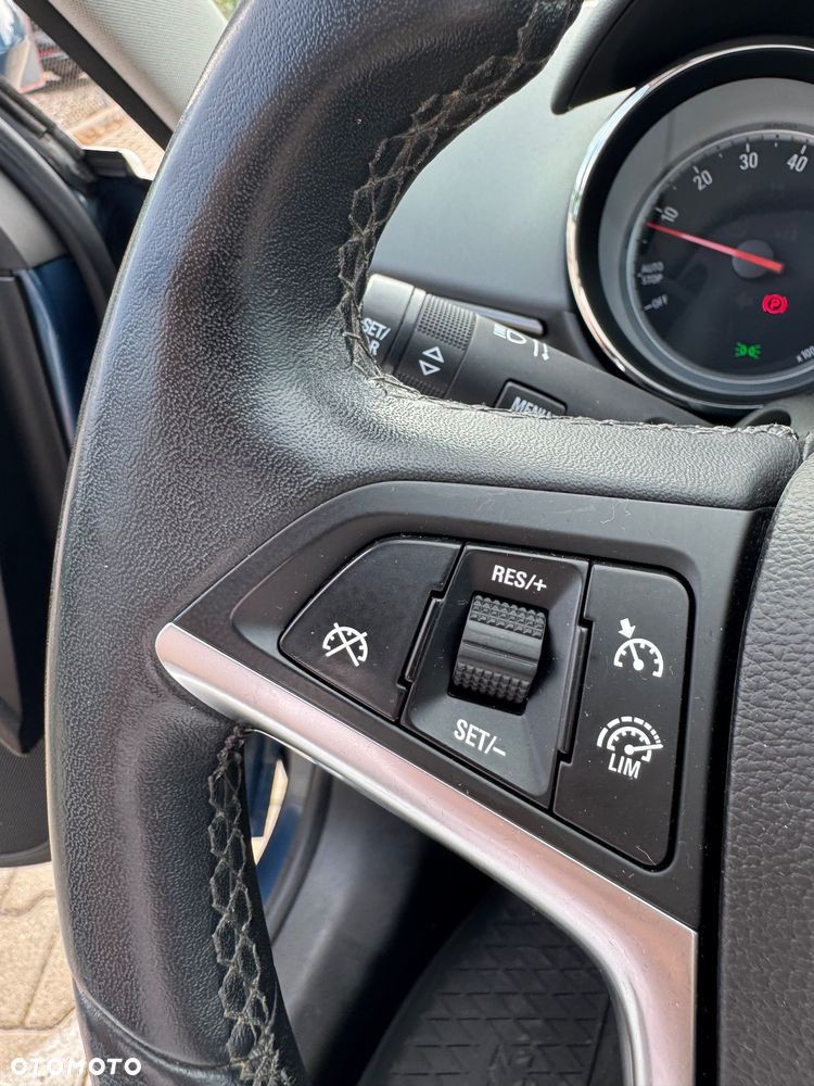 Opel Zafira 1.6 T Elite S&S - 31