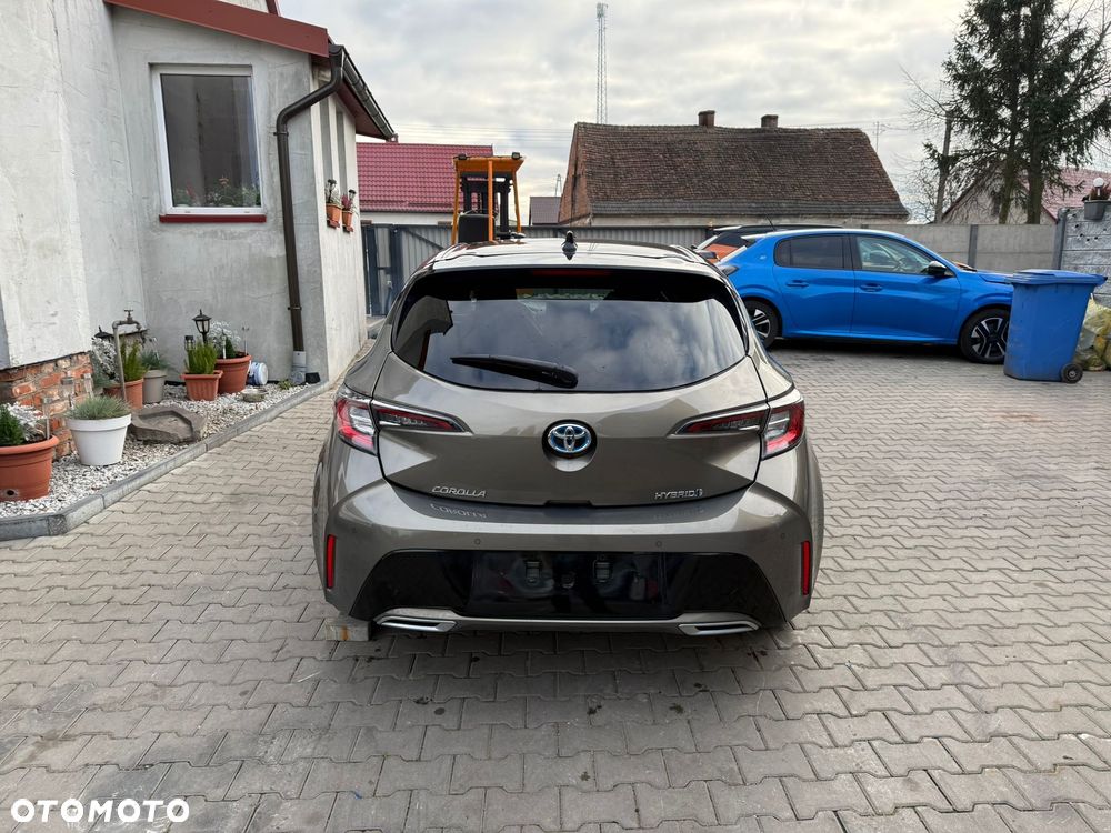 Toyota Corolla 2.0 Hybrid Executive - 4