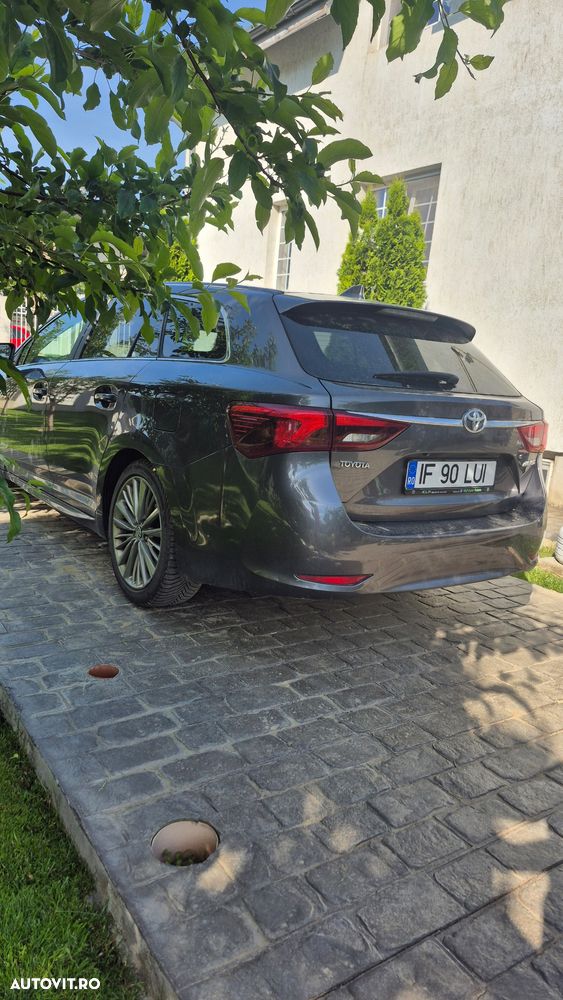 TOYOTA Avensis 2015 — imagine 4