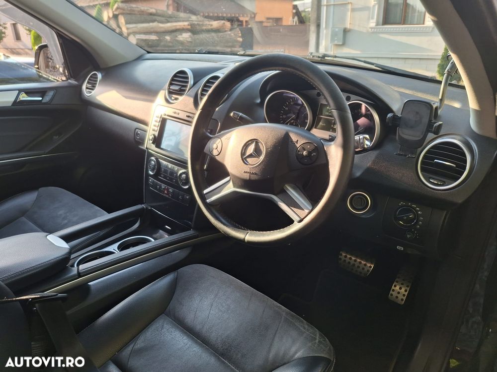 Mercedes-Benz ML - 2