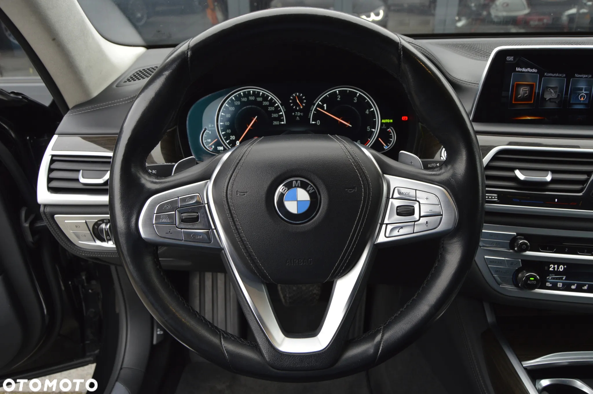 BMW Seria 7 750d xDrive - 13