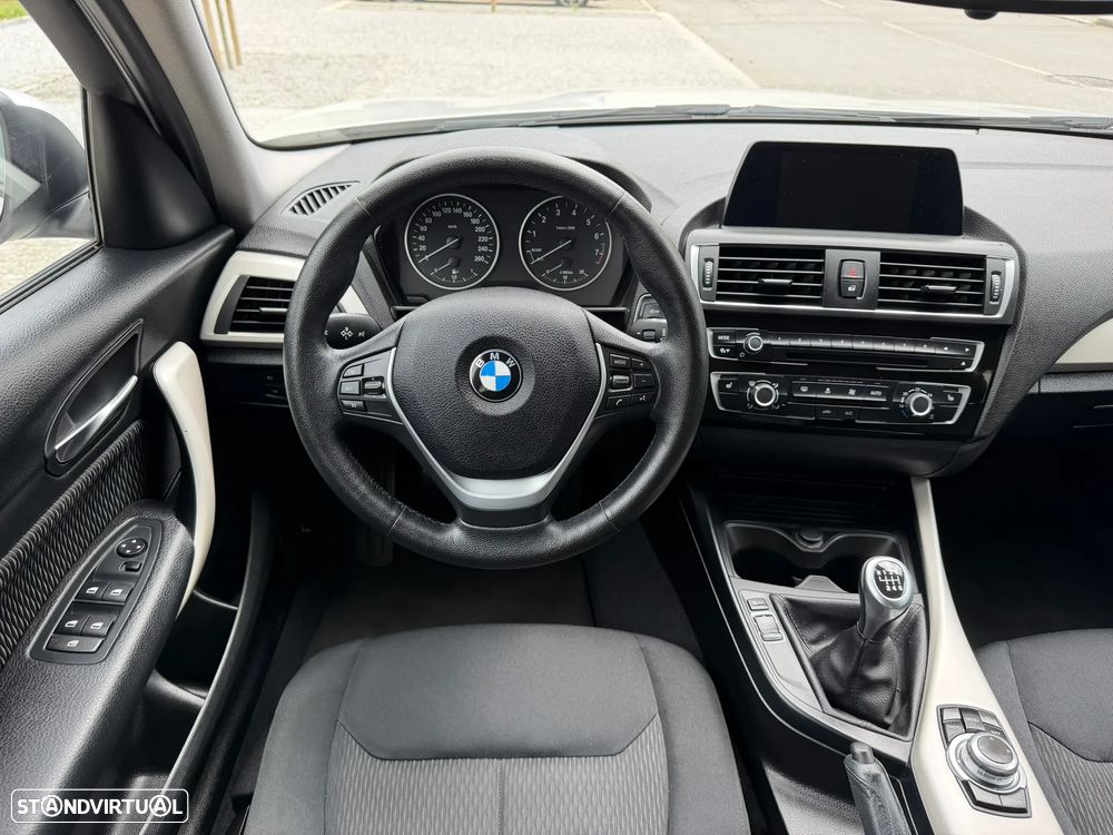 BMW 118 i Sport Line - 8