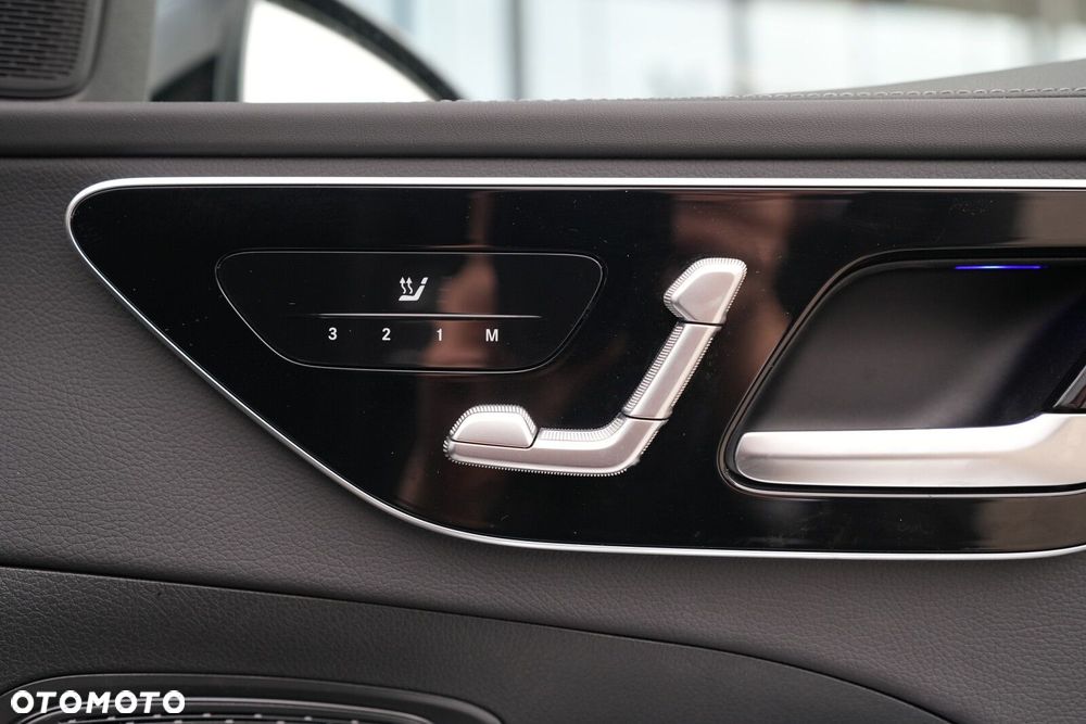 Mercedes-Benz Klasa C - 35