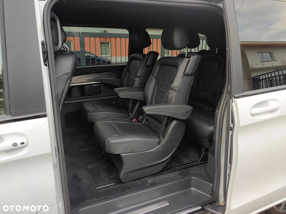 Mercedes-Benz Klasa V 300 d 4-Matic Avantgarde 9G-Tronic (ekstra d³) - 27