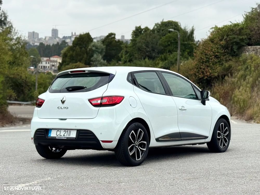 Renault Clio 0.9 TCe Limited — fotografia 14