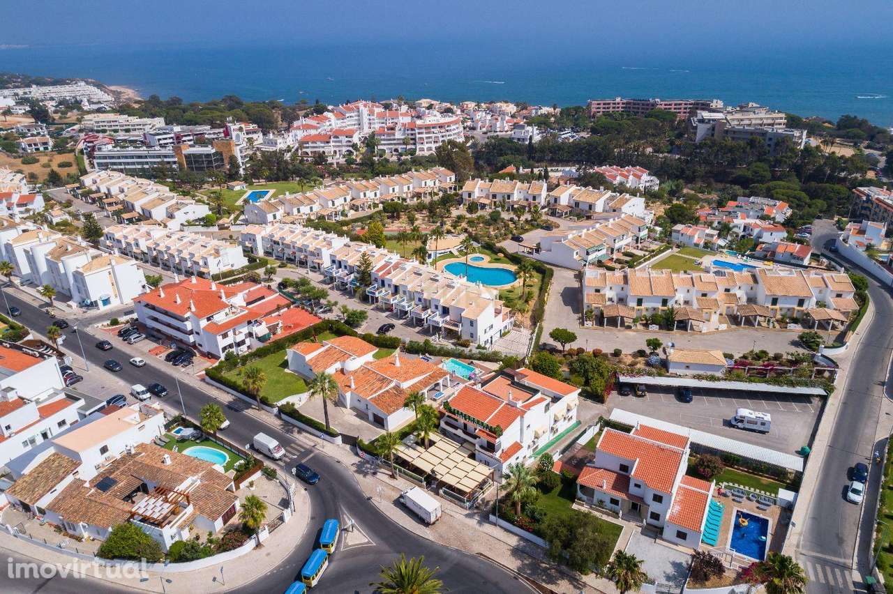 Habitação com Restaurante e Terreno a 500m da praia - Albufeira - Grande imagem: 5/60