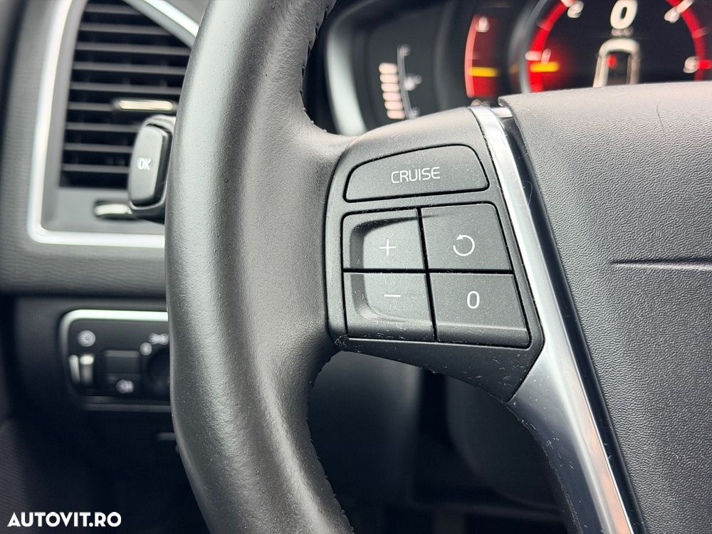 Volvo XC 60 D3 Ocean Race - 26