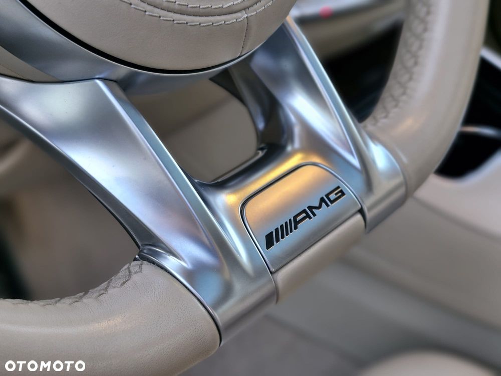 Mercedes-Benz Klasa S 560 4-Matic 9G-TRONIC - 25