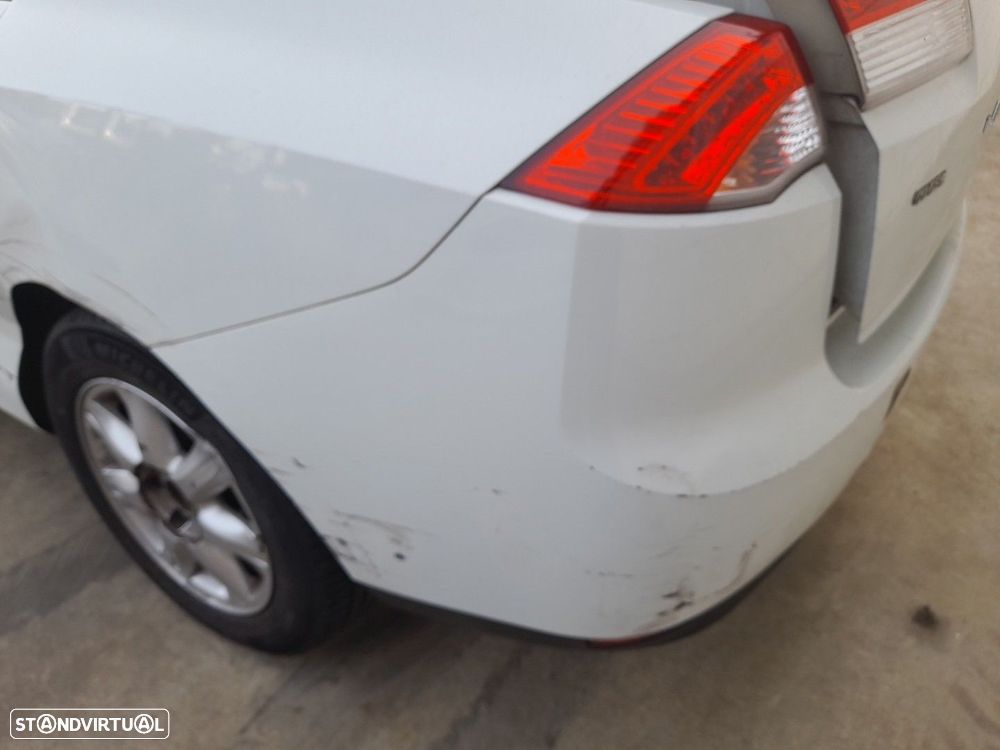 Pára-choques trás RENAULT Laguna III (BT0/1) - 2