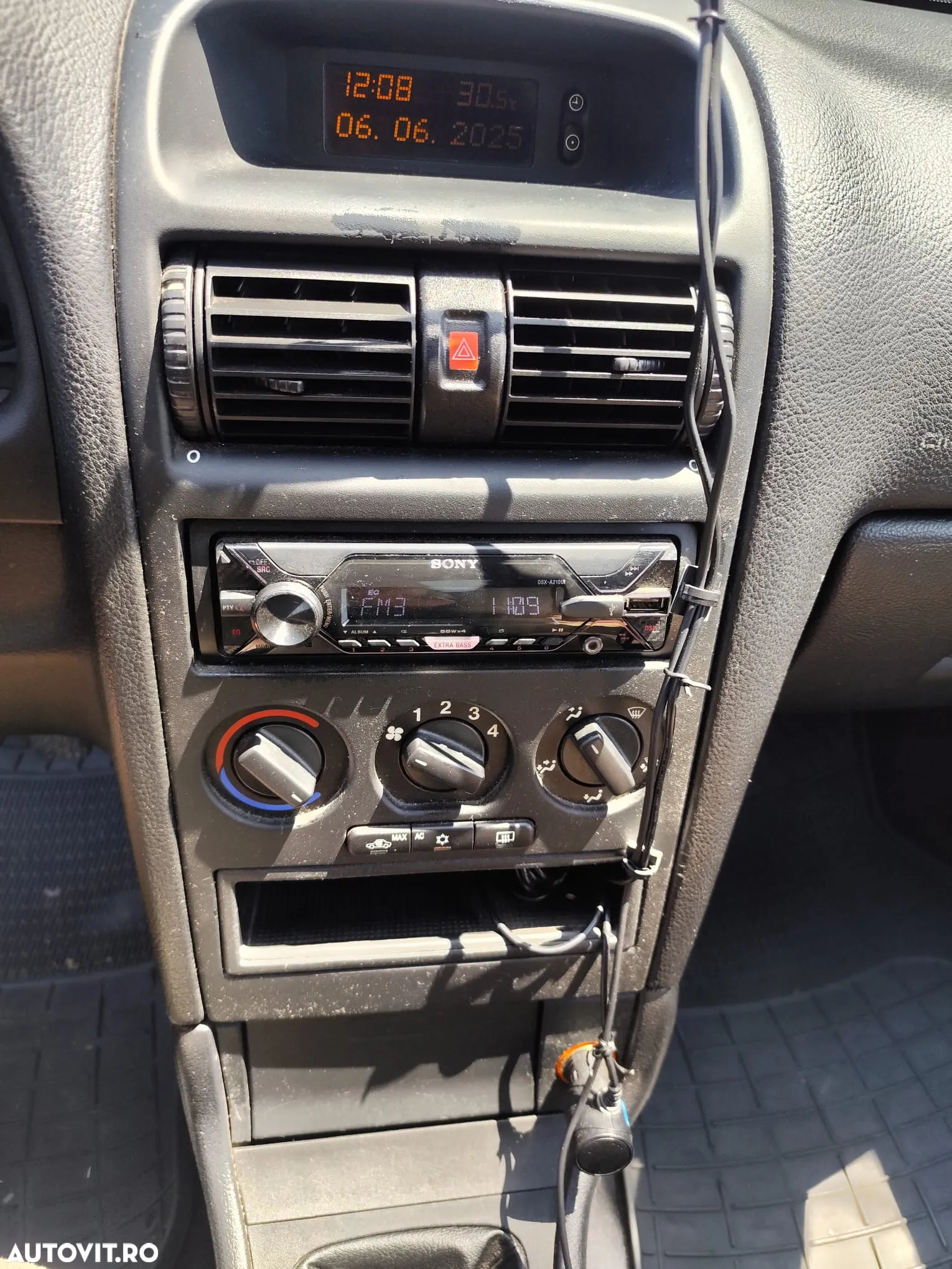 Opel Astra Classic 1.4i - 13