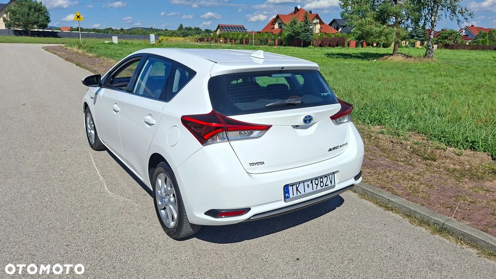 Toyota Auris - 15