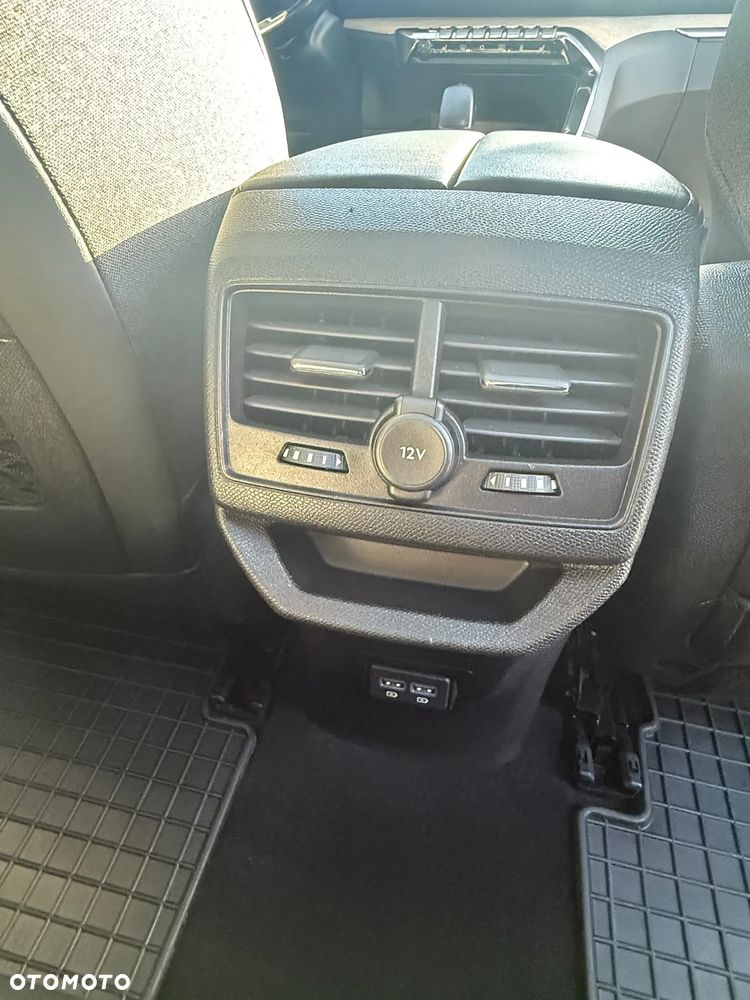 Peugeot 3008 - 13