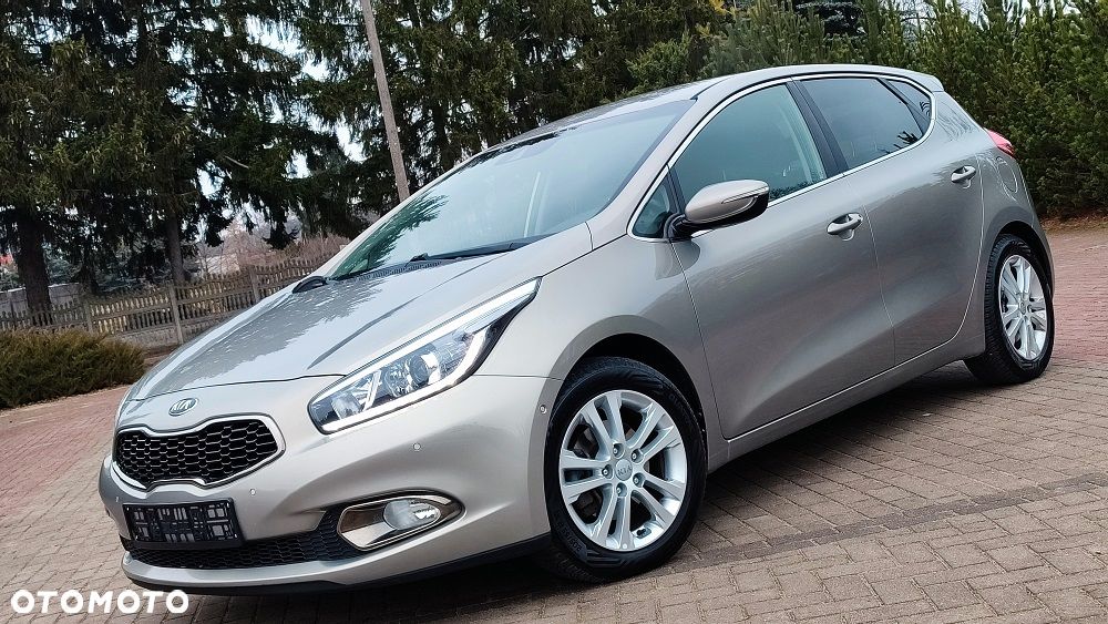 Kia Ceed 1.6 GDI XL - 10