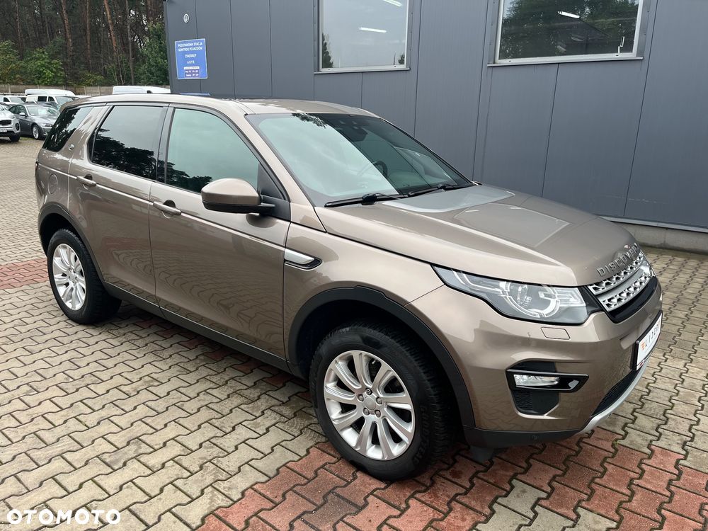 Land Rover Discovery Sport 2.0 TD4 HSE - 16
