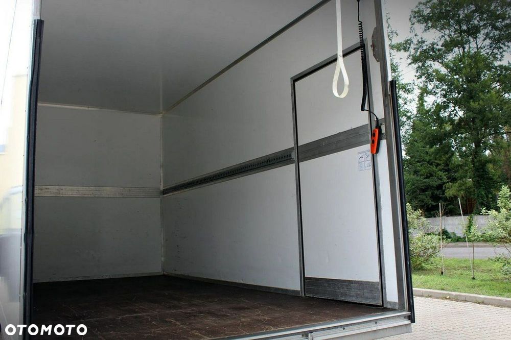 Iveco Daily 35S18 kontener 9eu palet + winda Dhollandia750kg - 35