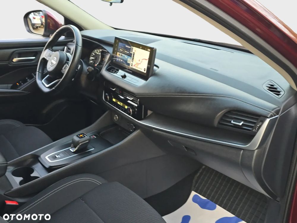 Nissan Qashqai 1.3 DIG-T MHEV Xtronic Acenta - 17