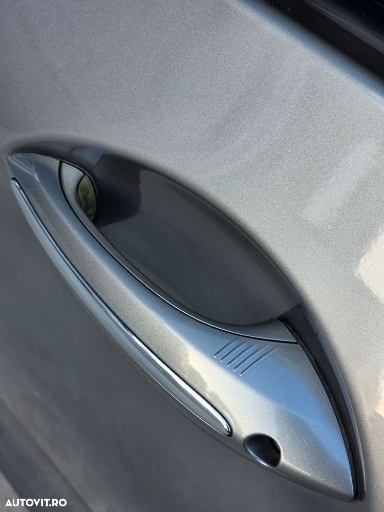 BMW Seria 5 520d Sport-Aut. - 34