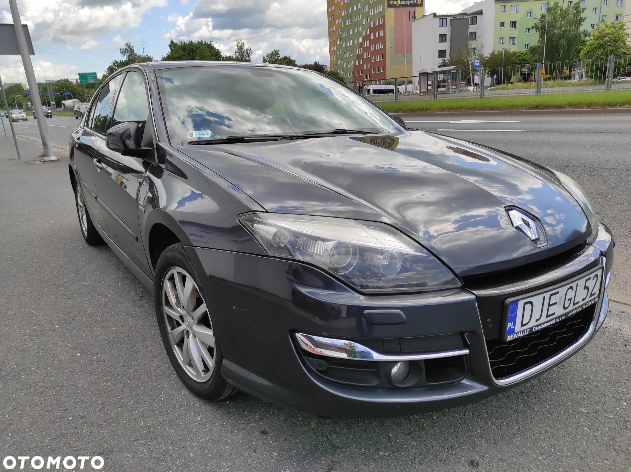 Renault Laguna 2.0 dCi Bose Edition ESM - 2