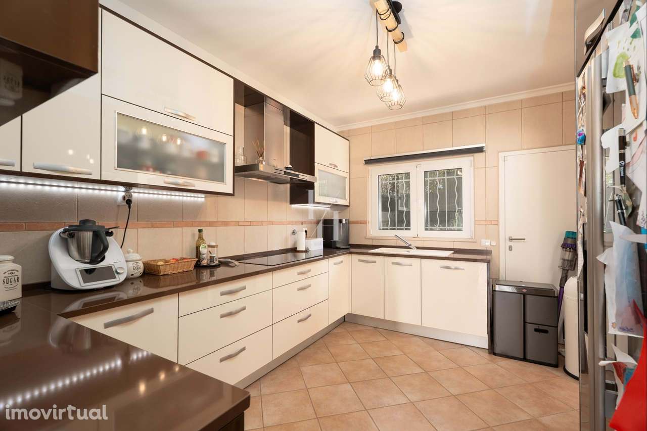 Moradia T3+1 com piscina privada à venda, em Vilamoura - Grande imagem: 4/40