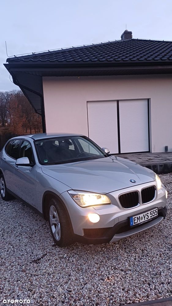 BMW X1 sDrive18d xLine - 16