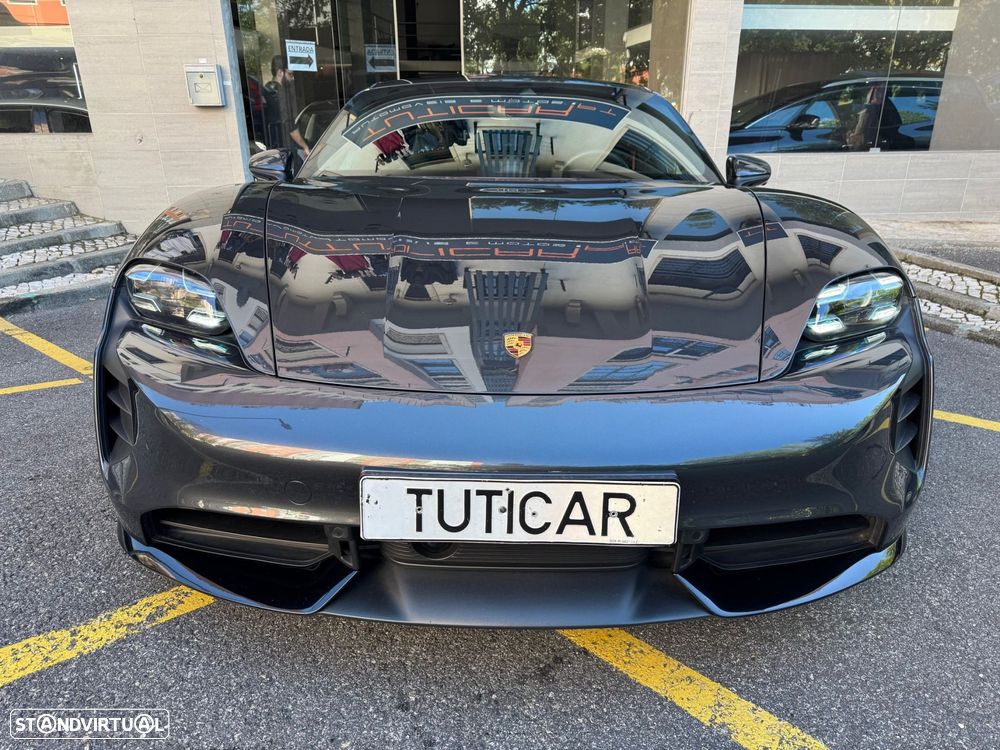Porsche Taycan Turbo - 44