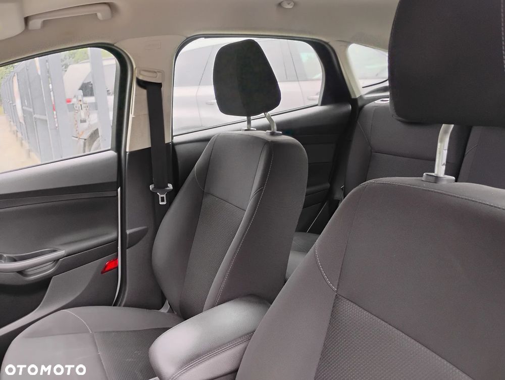 Ford Focus - 9