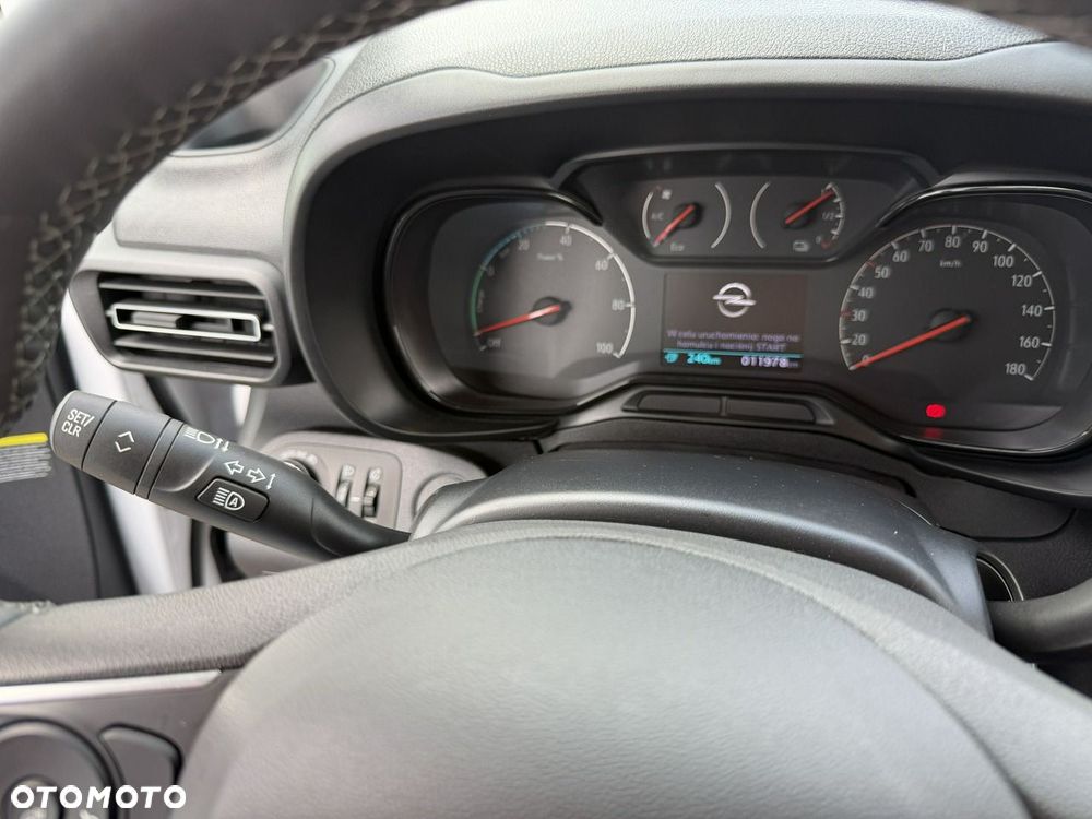 Opel Combo - 15