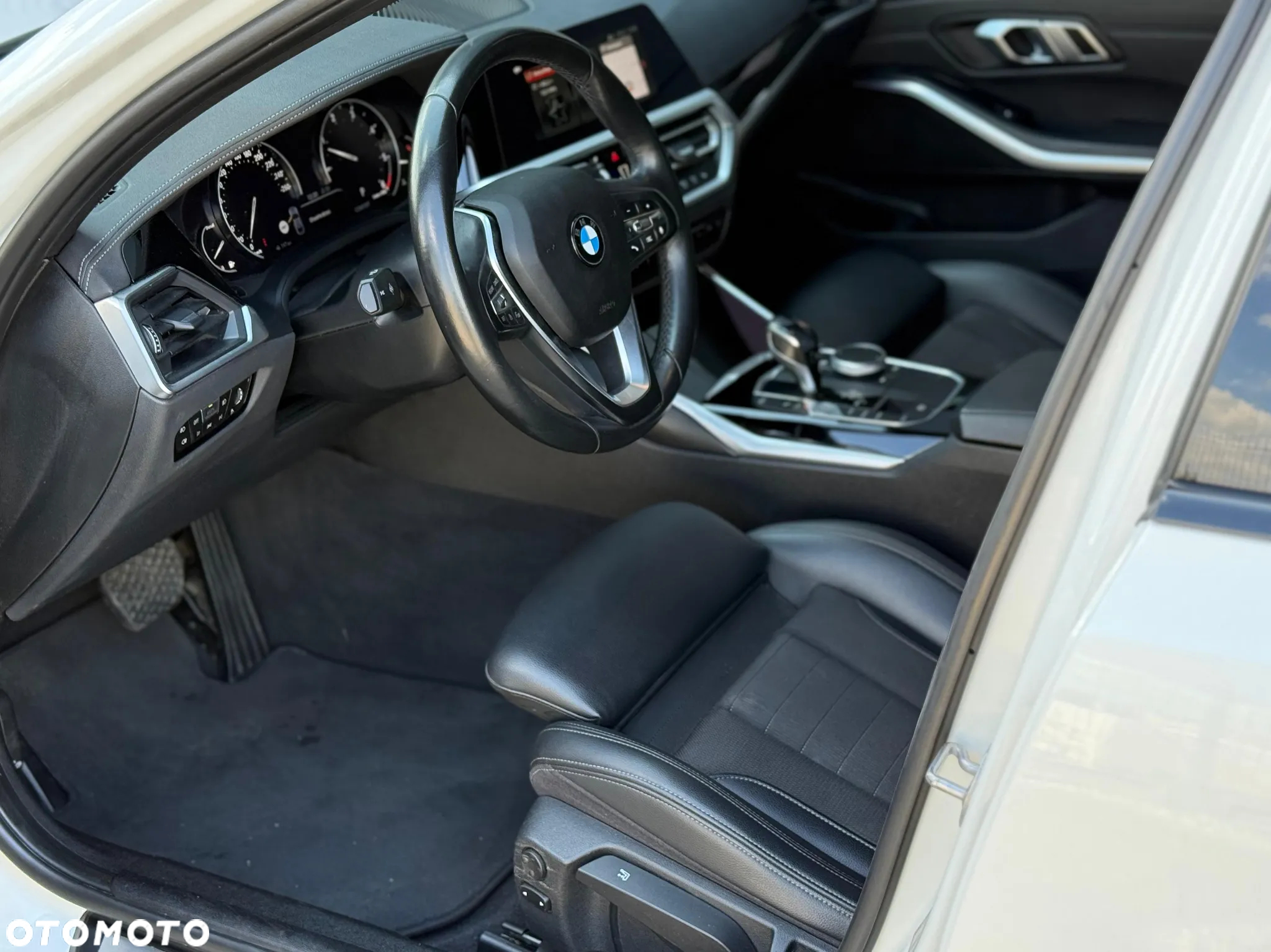 BMW Seria 3 320d Advantage sport - 27