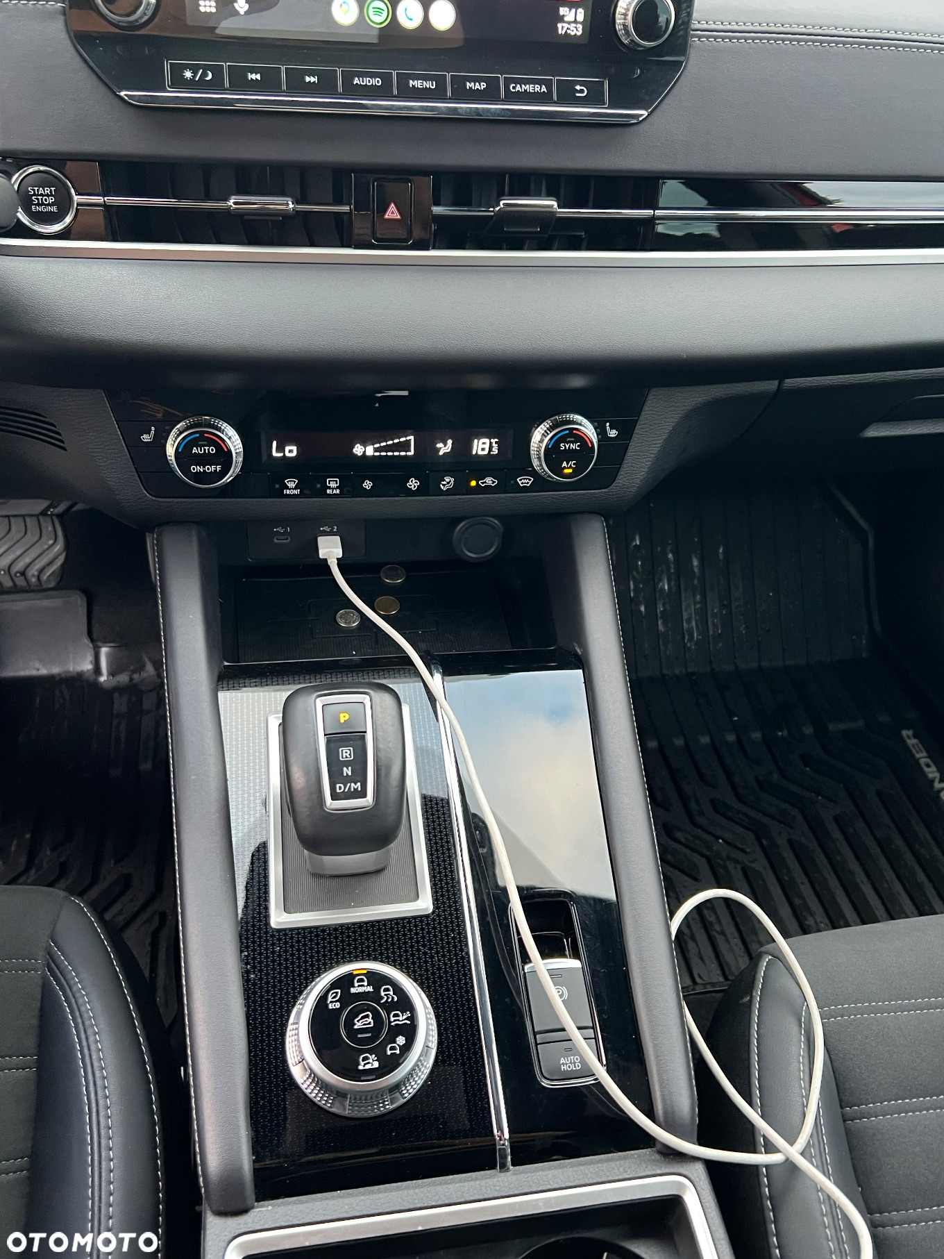 Mitsubishi Outlander - 18
