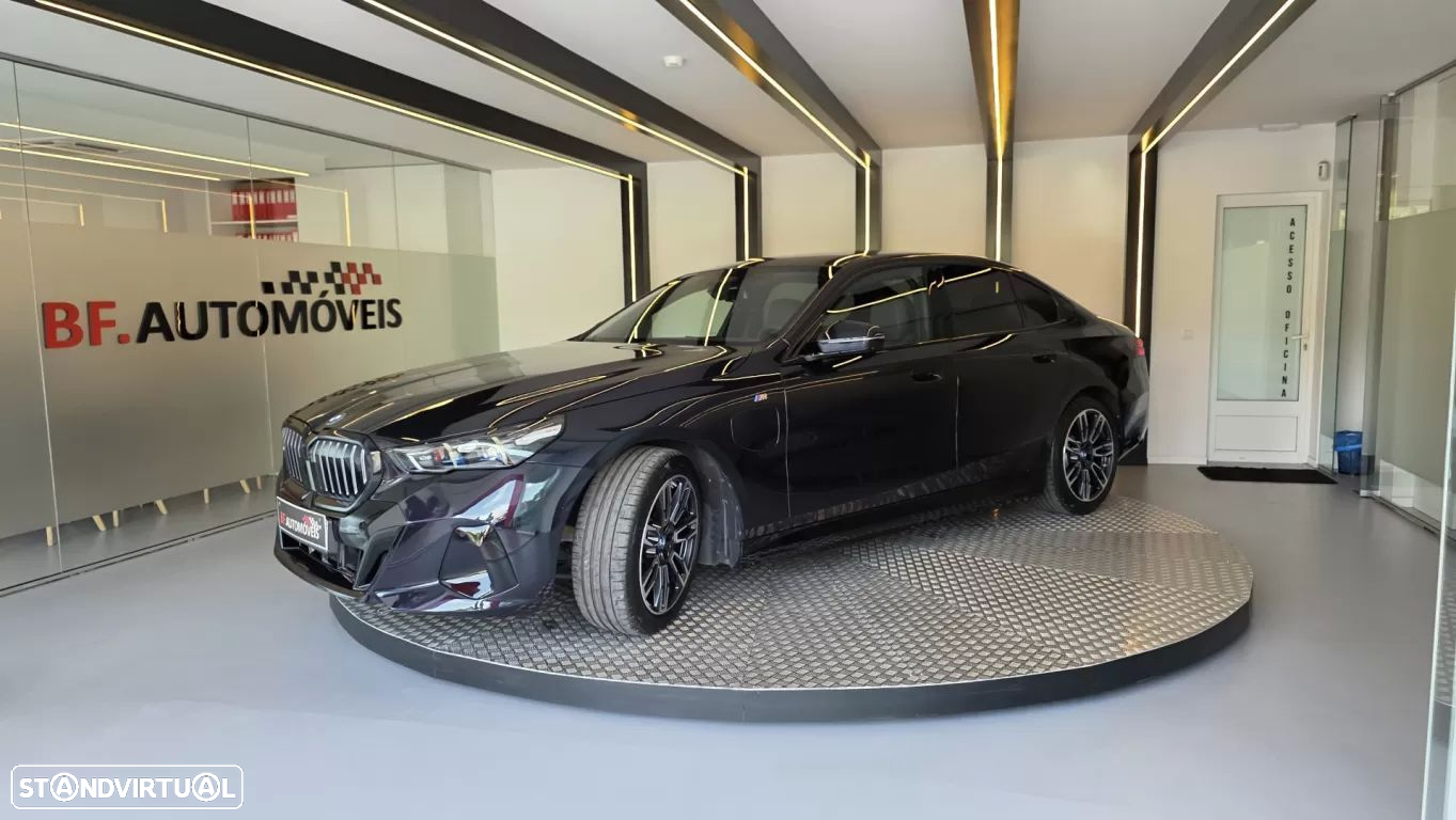 BMW 530 e Pack Desportivo M Pro - 12