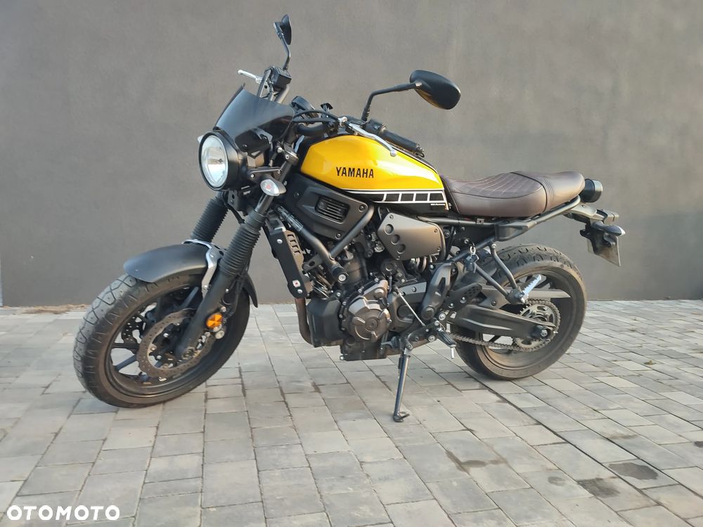 Yamaha XSR - 1