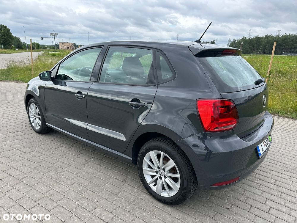Volkswagen Polo - 10