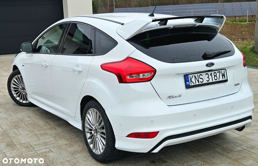 Ford Focus 1.5 EcoBoost STart-Stopp-System ST-LINE - 37
