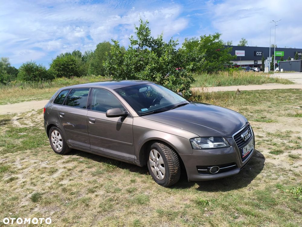 Audi A3 Sportback 1.6 TDI Attraction - 1