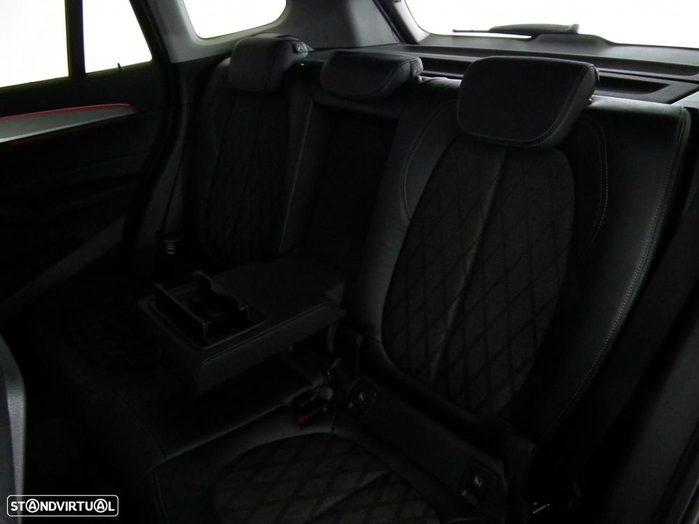 BMW X1 16 d sDrive xLine - 12