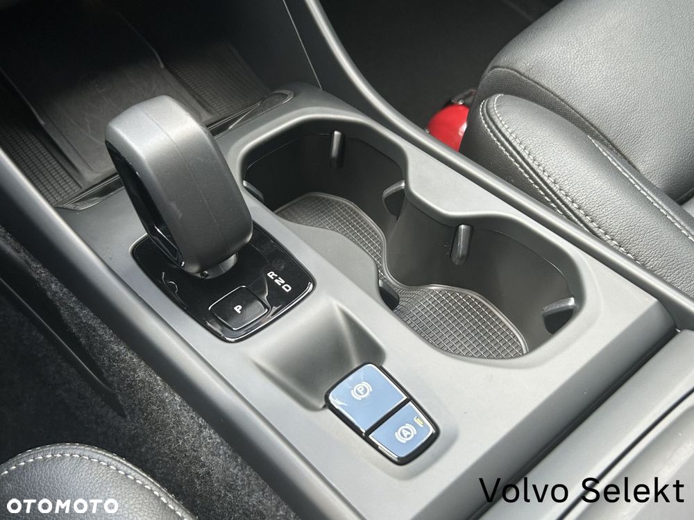 Volvo XC 40 - 19